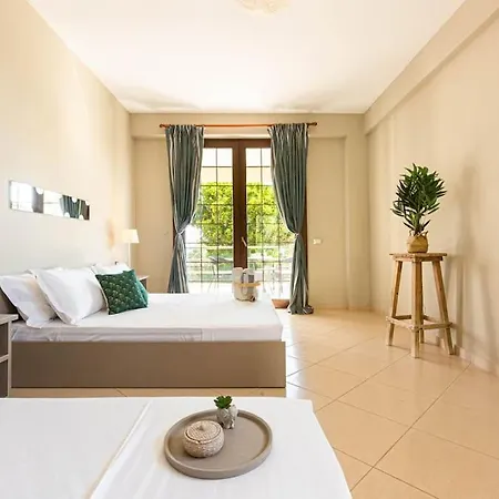 Color - South Paradise 7 Apartment *